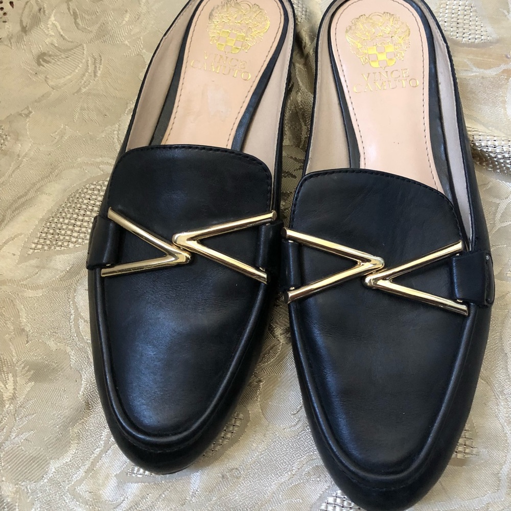 Black Vince Camuto loafers